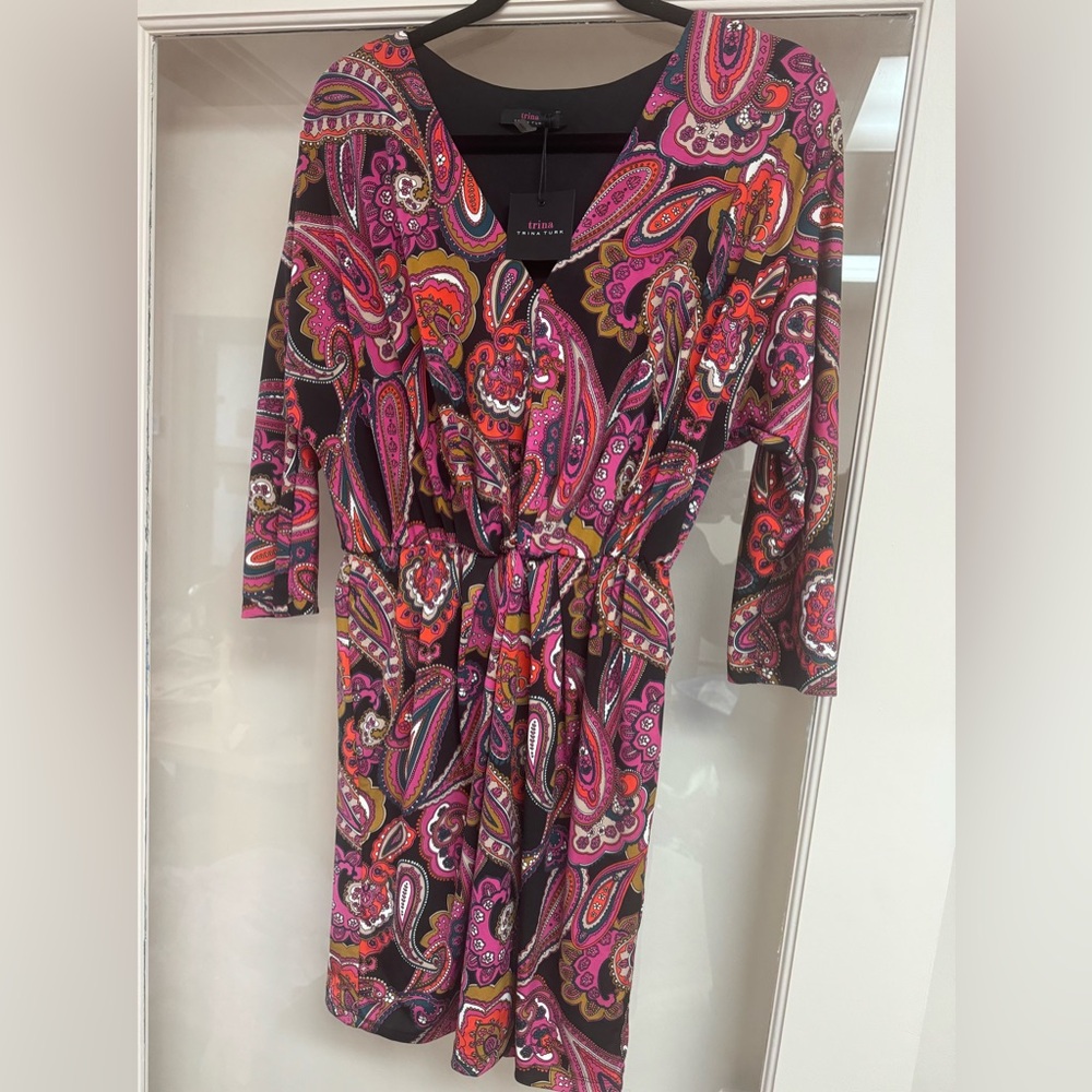 NWT Trina Turk Dress Elbow Sleeves Elastic Waist Size M